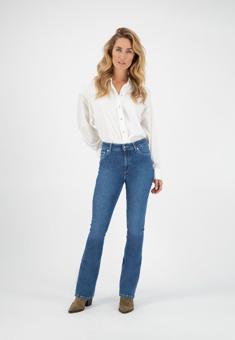 Flared Hazen - Authentic Indigo from Mud Jeans