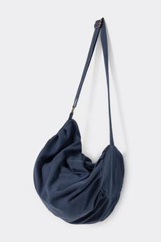 Sports bag via Infinitdenim