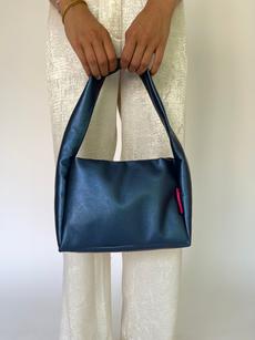 THE HAILEY BAG via THE LAUNCH